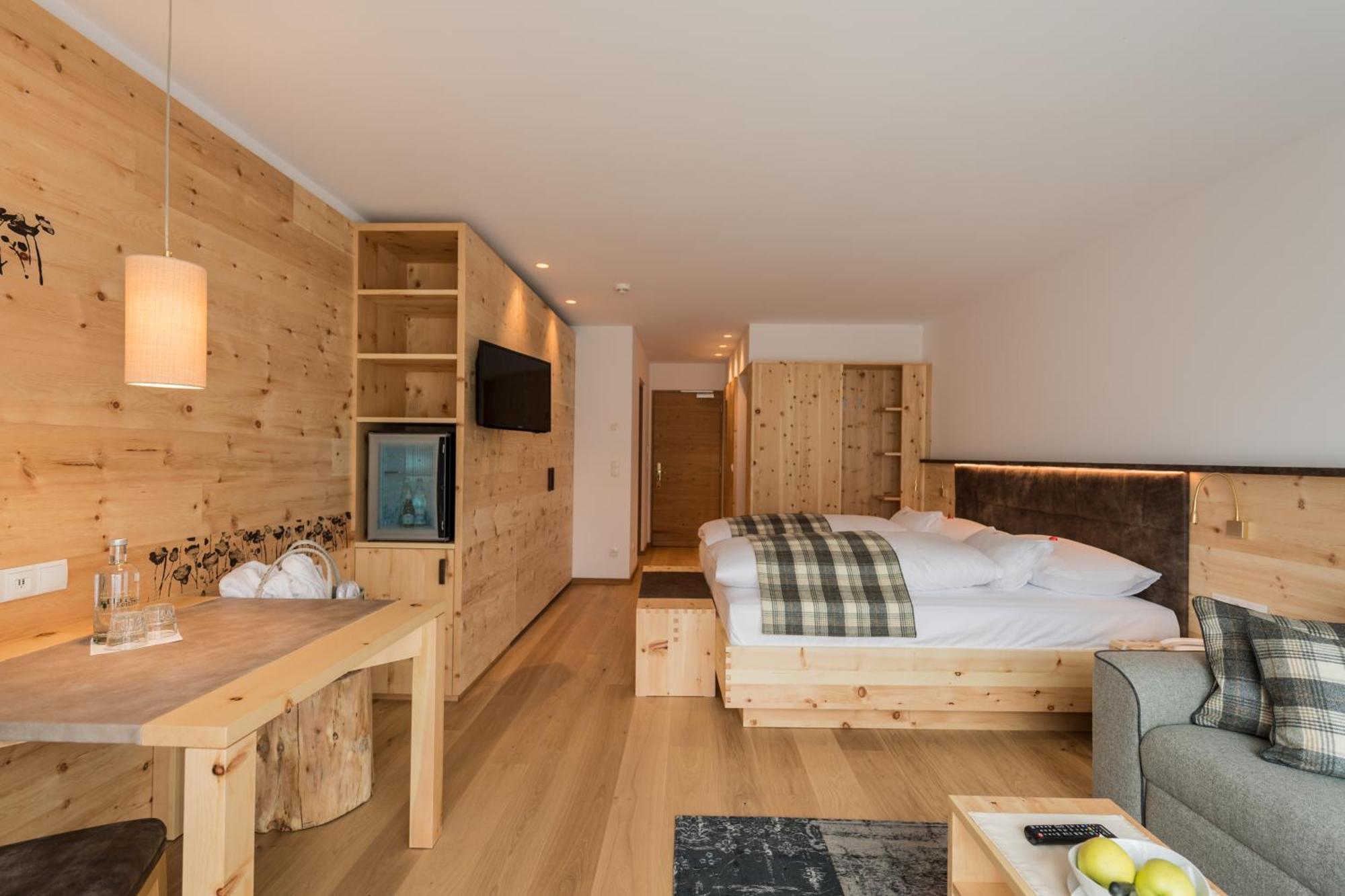 Naturhotel Leitlhof San Candido Ngoại thất bức ảnh