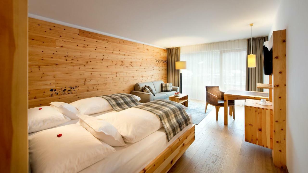 Naturhotel Leitlhof San Candido Ngoại thất bức ảnh