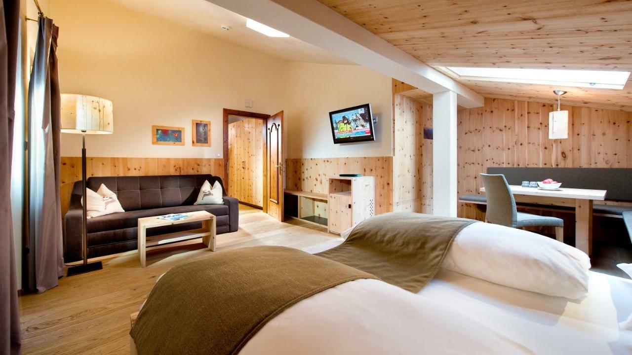 Naturhotel Leitlhof San Candido Ngoại thất bức ảnh